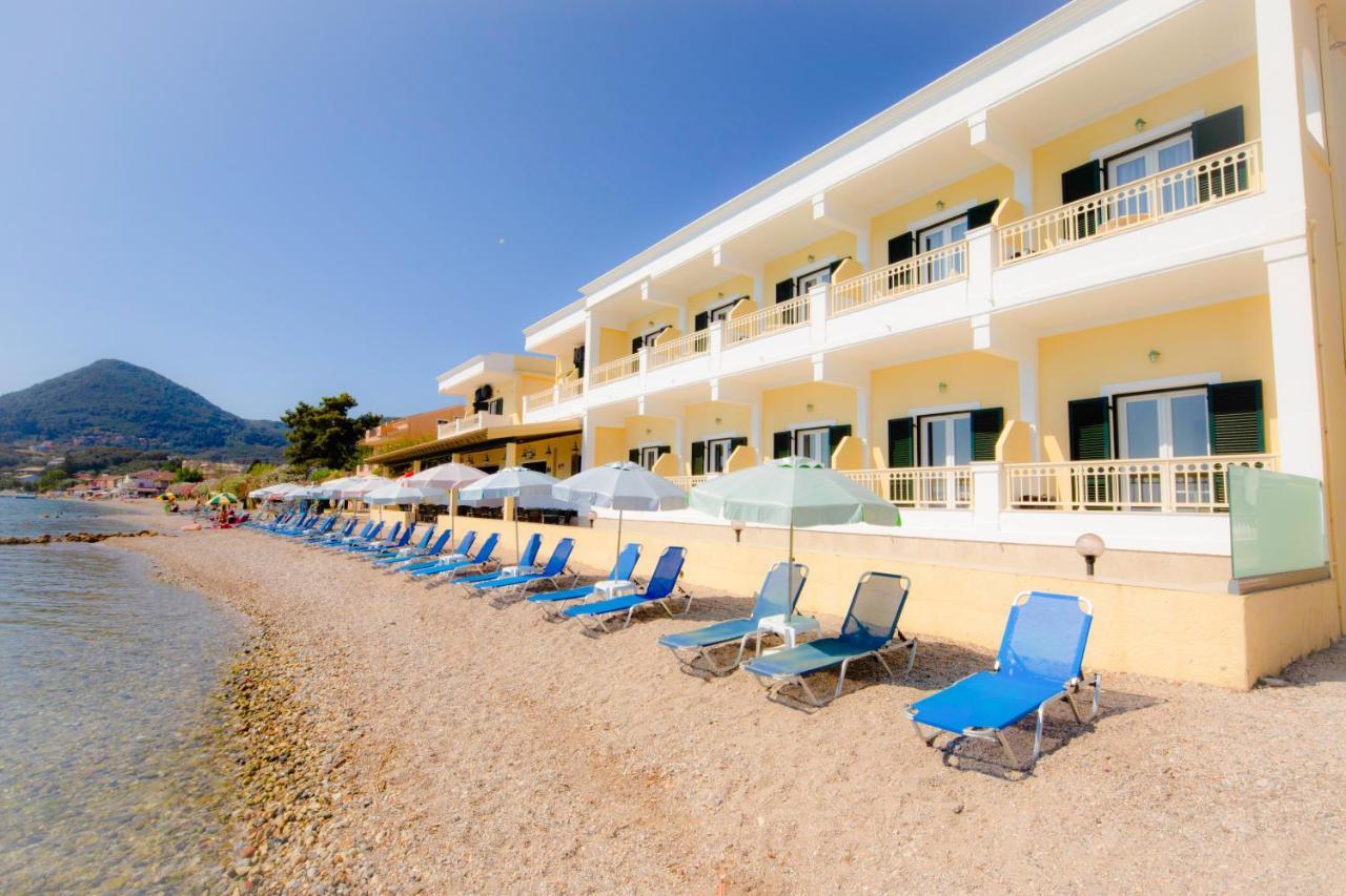 Hotel Rossis Mesongi Bagian luar foto